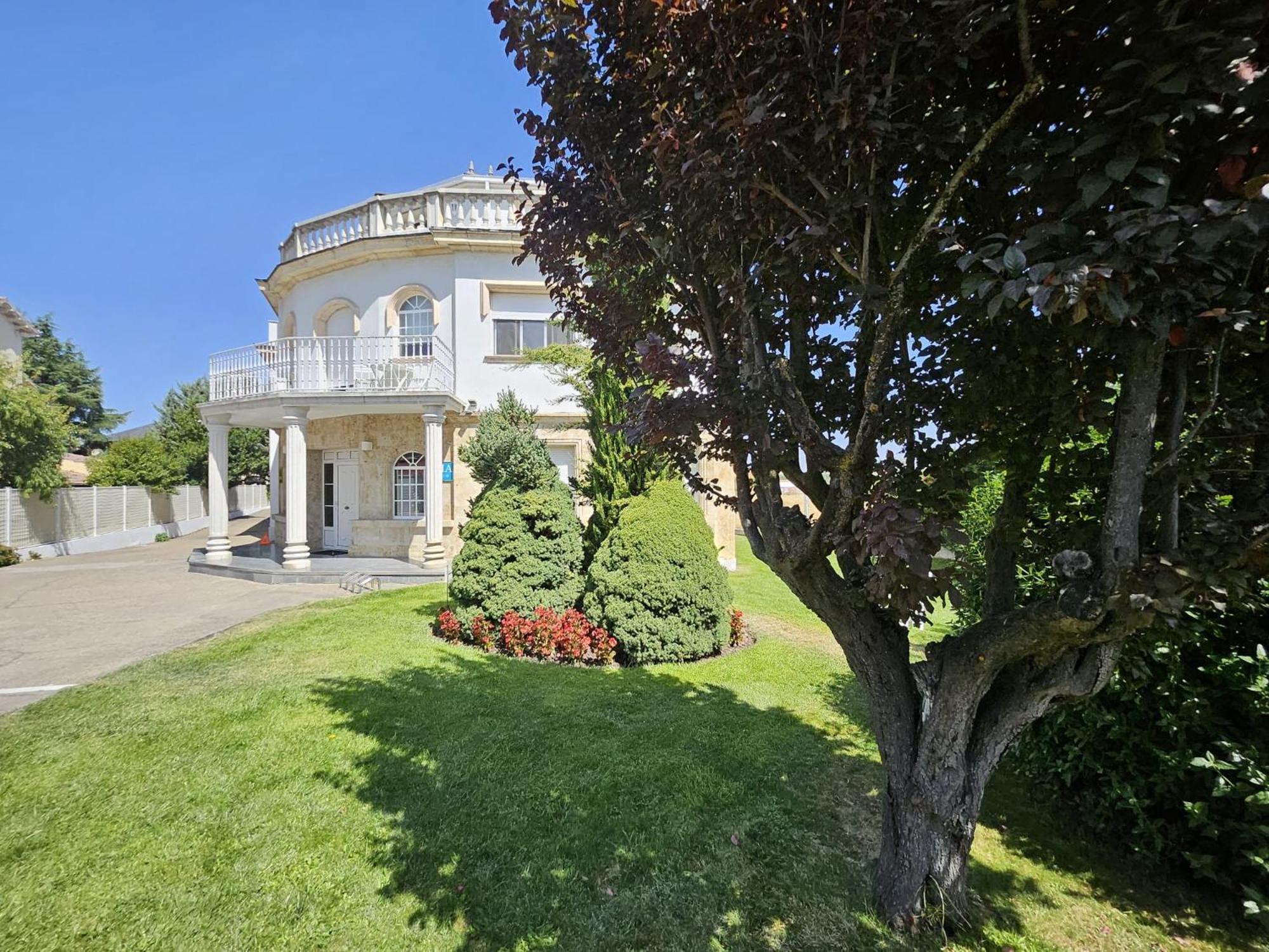 Casablanca Hotel Studios Santa Marta de Tormes Εξωτερικό φωτογραφία